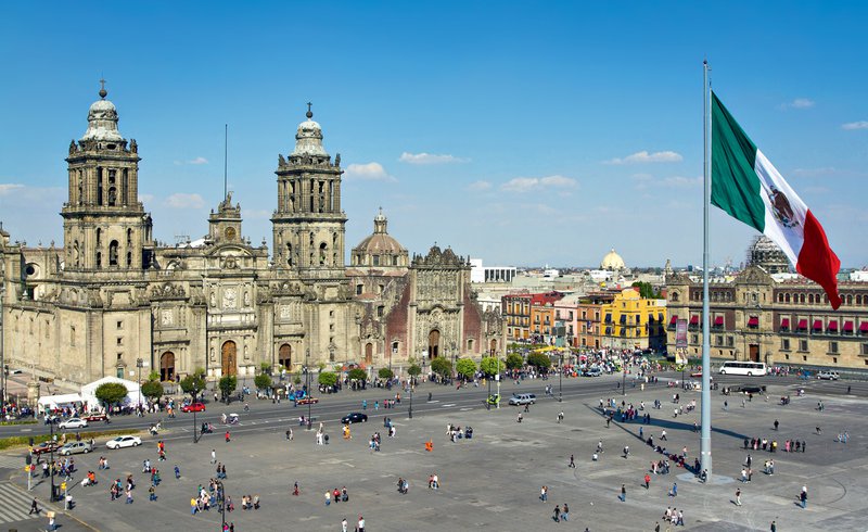 Ciudad de Mexico, Zocalo ali Plaza de la Constitucion